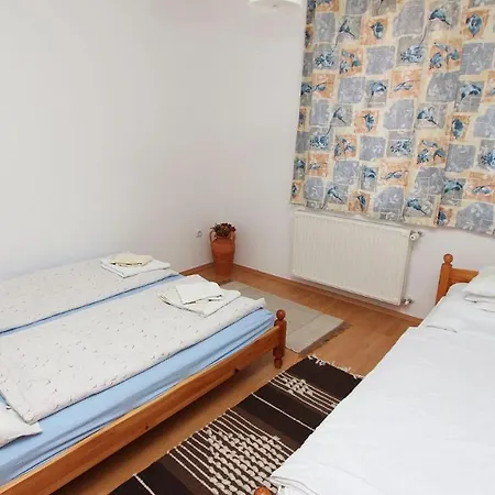 Bed & Breakfast Gelencser Panzio *